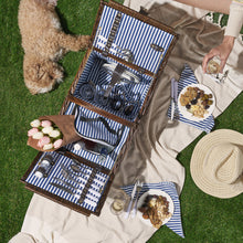 Load image into Gallery viewer, Cape Cod Wicker Picnic Basket