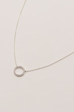 Load image into Gallery viewer, Estella Bartlett Circle Necklace