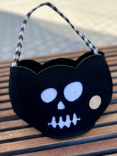 Load image into Gallery viewer, Skeleton Candy Bucket
