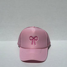 Load image into Gallery viewer, Snap Back Hat
