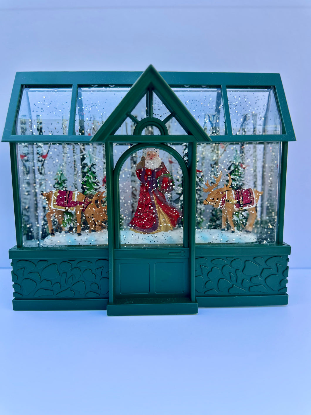 Santa Greenhouse Snowglobe