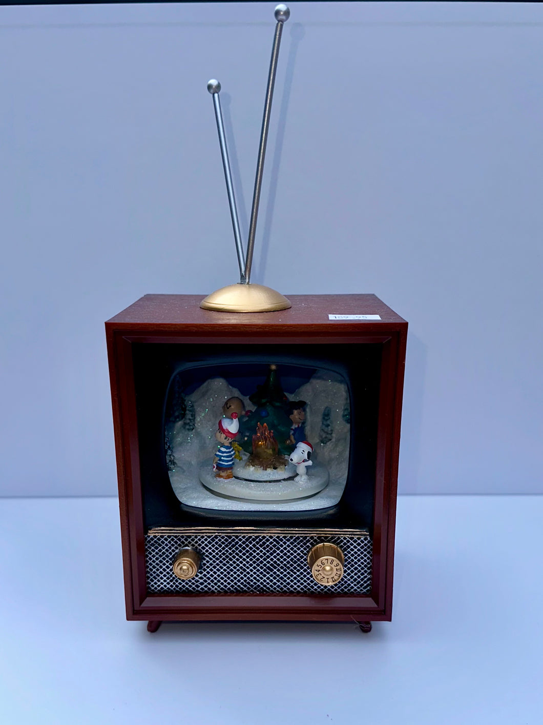 Mini Television Snoopy Holiday Snow Globe