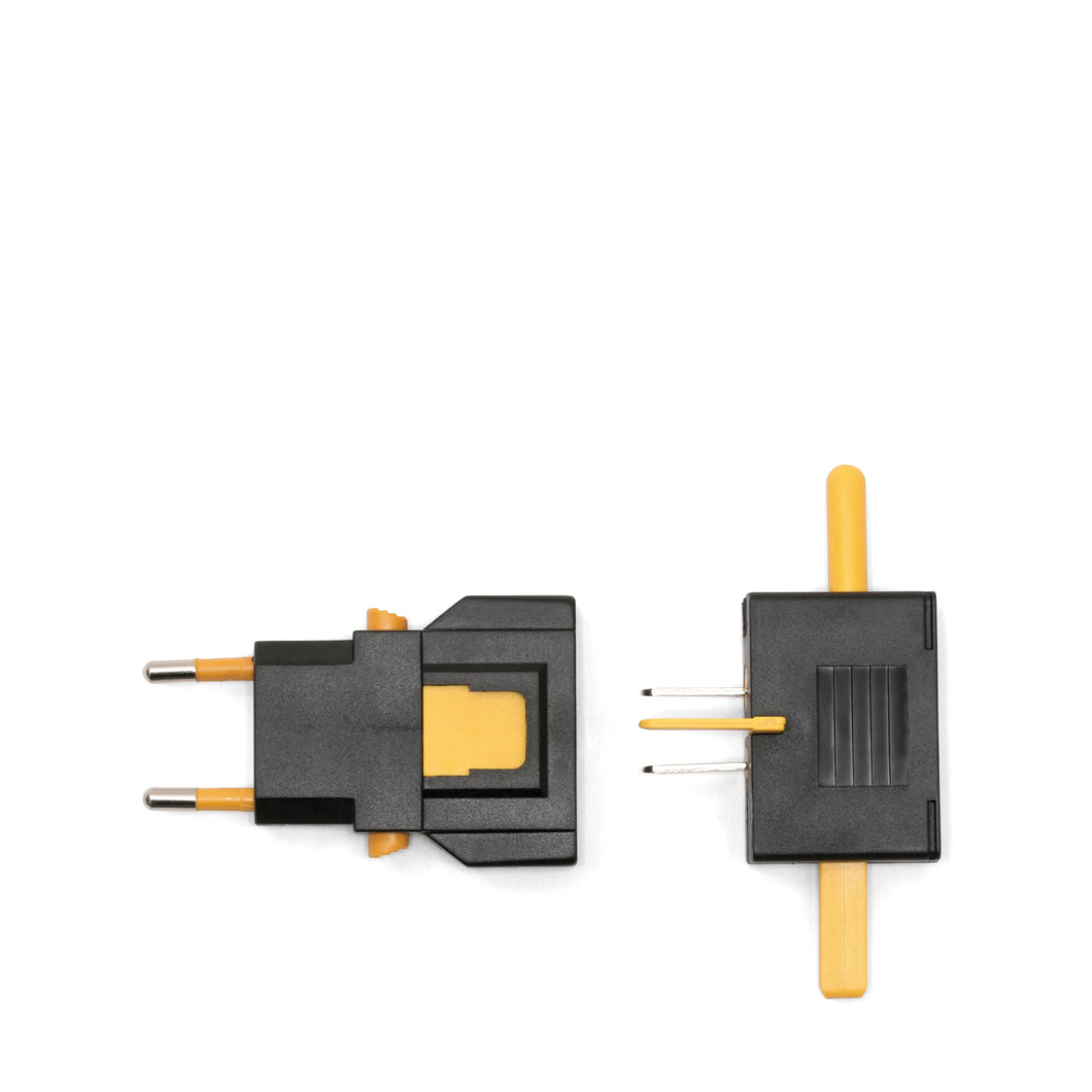 Kikkerland- Universal Travel Adapter