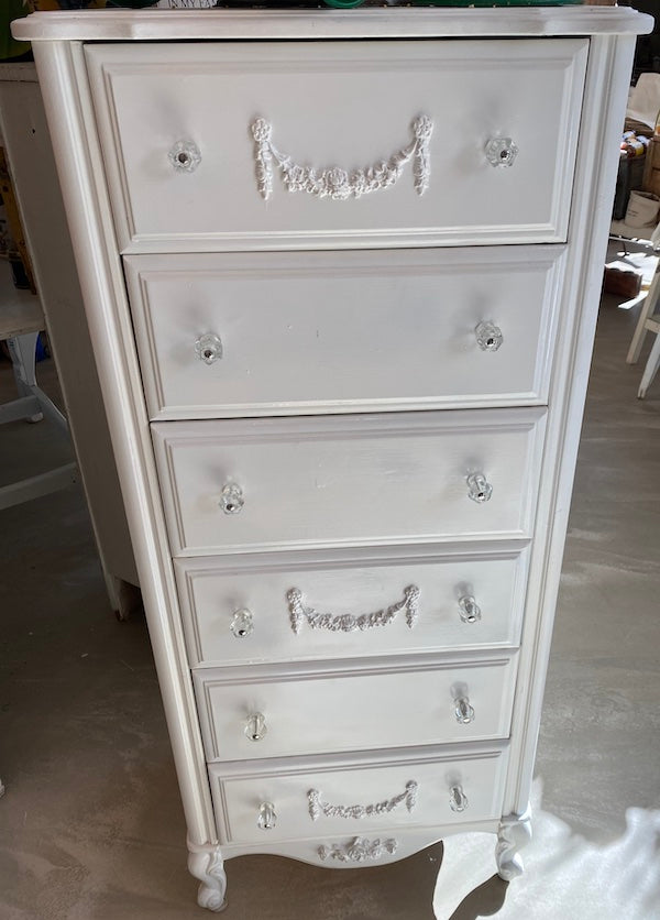 Antique Dresser Chest – The Bennington Napa Valley, Inc